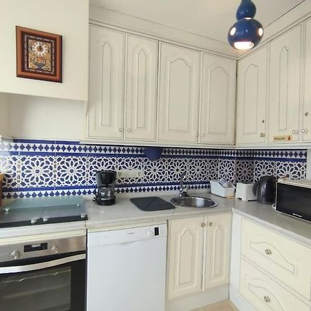 Beautiful 2 Bedroom In Calle Carabeo, Нерха Экстерьер фото