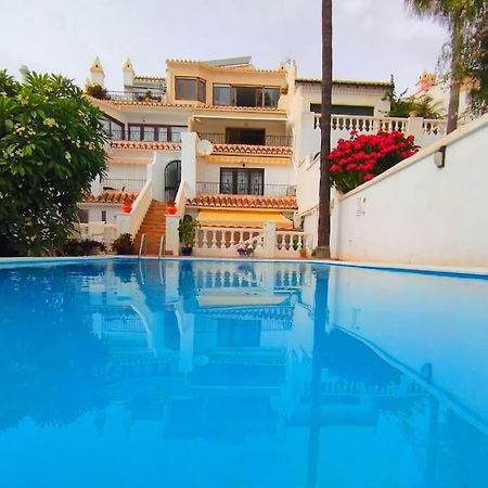 Beautiful 2 Bedroom In Calle Carabeo, Нерха Экстерьер фото