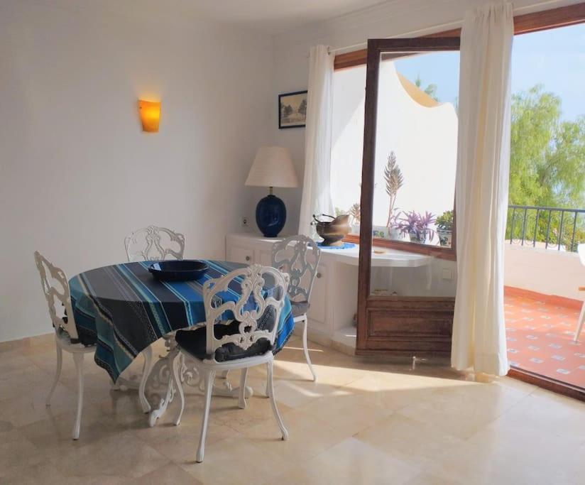 Beautiful 2 Bedroom In Calle Carabeo, Нерха Экстерьер фото