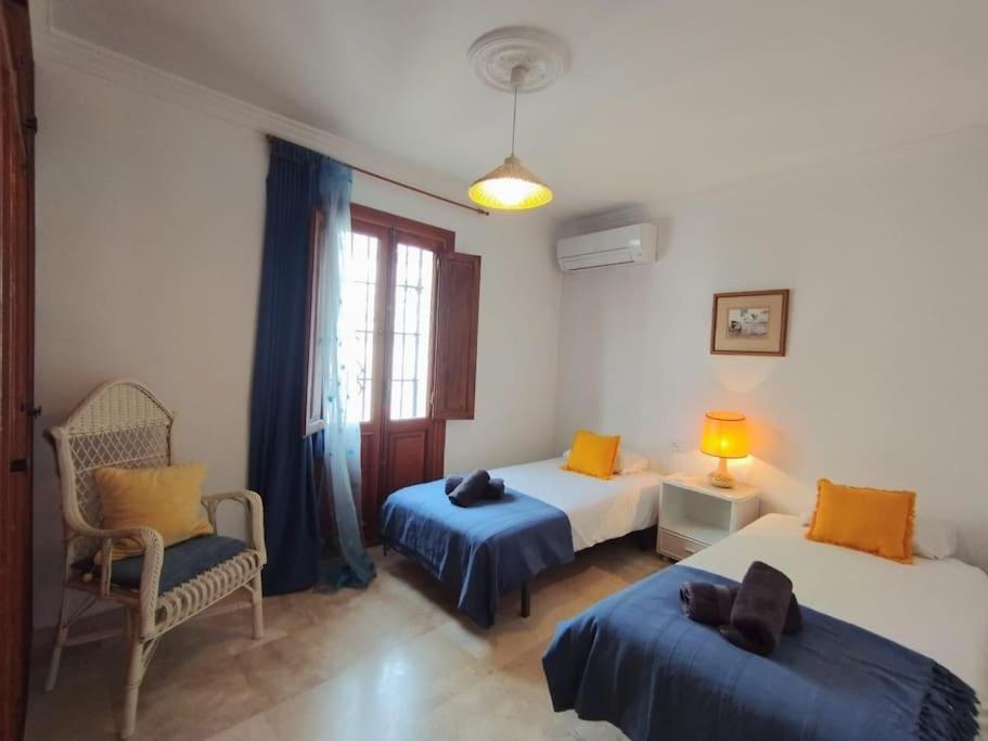 Beautiful 2 Bedroom In Calle Carabeo, Нерха Экстерьер фото